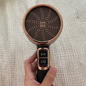N:P Beautiful Professional Blow Dryer – Black/Rose Gold w/ Attachments